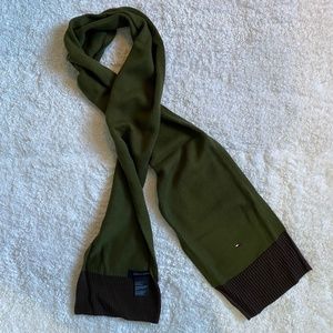 Tommy Hilfiger Knit Scarf